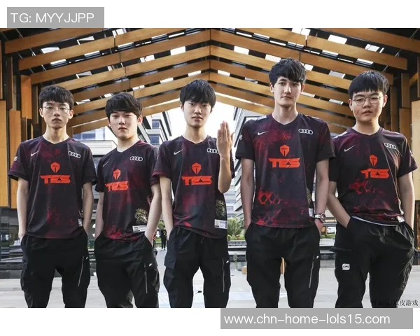 CSGO战术解析：深入探讨TES战队的团队配合与战术执行